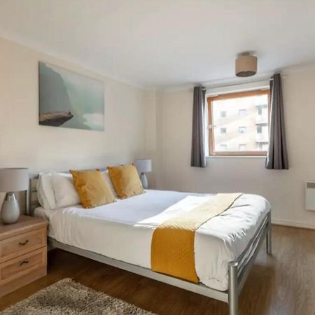 לונדון 1 Bedroom Flat With Free Parking מראה חיצוני תמונה